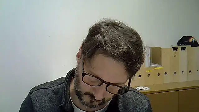 Cellino4 online show from January 2025 05:06:01 PM