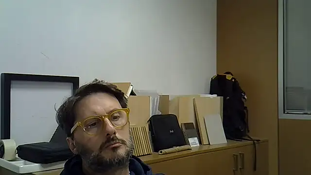 Cellino4 online show from October 2025 03:48:01 PM