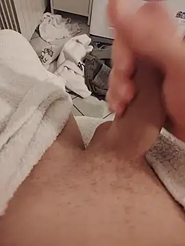 StirringOomph online show from March 2026 05:39:02 PM