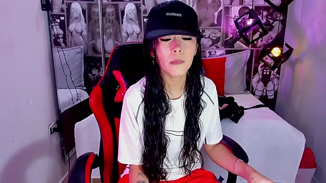 Lil ceyy online show from September 2025 07:41:01 PM
