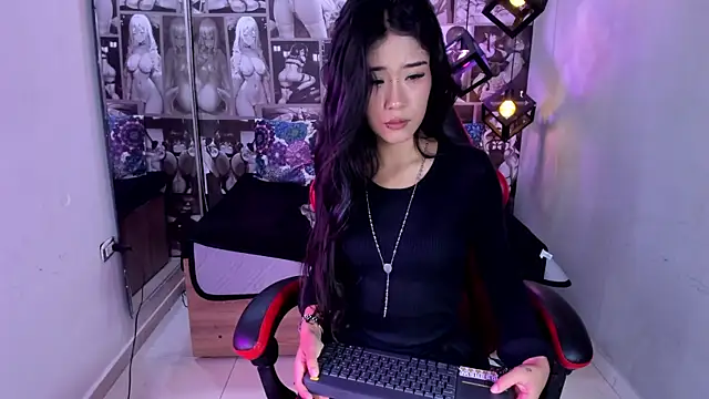 Lil ceyy online show from September 2025 07:20:01 PM