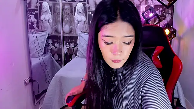 Lil ceyy online show from October 2025 07:47:01 PM