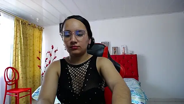 Maylin horny19 online show from March 2026 07:12:02 PM