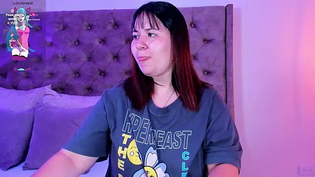 Snapshot of zoes_milee chatting on October 2025 11:09:01 AM zoes milee online show from October 2025 11:09:01 AM