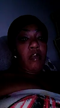 chocolatechipkukky85 online show from February 2025 01:58:01 AM