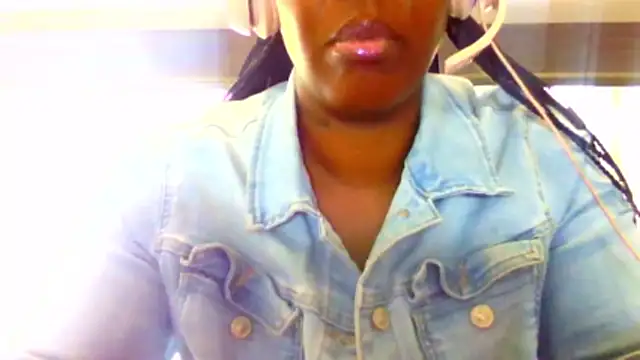 chocolatechipkukky85 online show from April 2026 07:29:04 PM