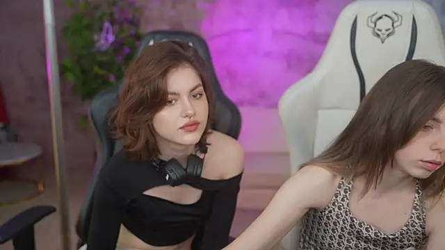 Lika Secret  online show from January 2025 03:50:01 PM