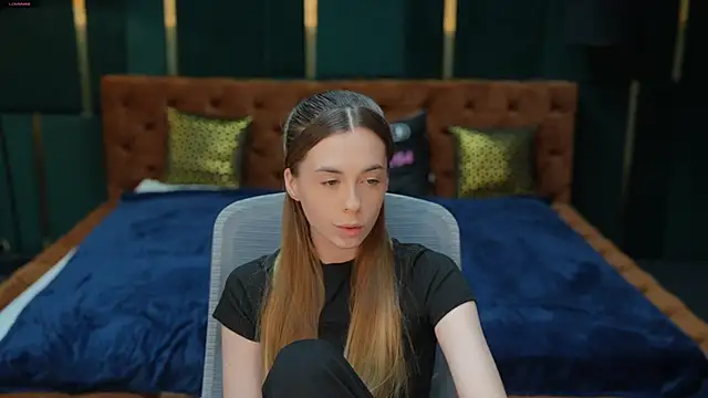 Lika Secret  online show from November 2025 11:37:02 PM