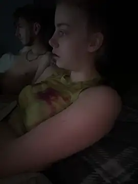 VioletxBlue online show from November 2025 01:33:02 PM