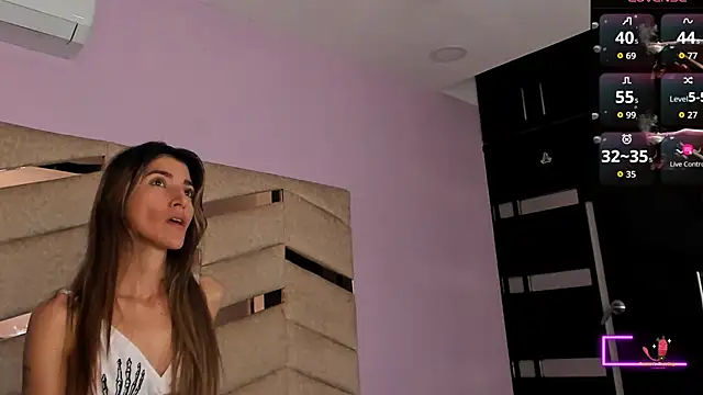 RubiSharqui  online show from November 2025 12:17:02 PM