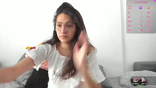 Snapshot of lemtosh chatting on January 2025 08:07:01 PM lemtosh online show from January 2025 08:07:01 PM