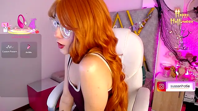 Snapshot of SussanHottye1_ chatting on November 2025 09:57:01 AM SussanHottye1 online show from November 2025 09:57:01 AM