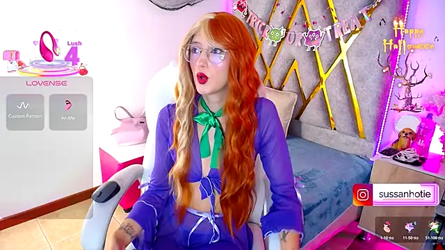 Snapshot of SussanHottye1_ chatting on October 2025 11:43:02 AM SussanHottye1 online show from October 2025 11:43:02 AM