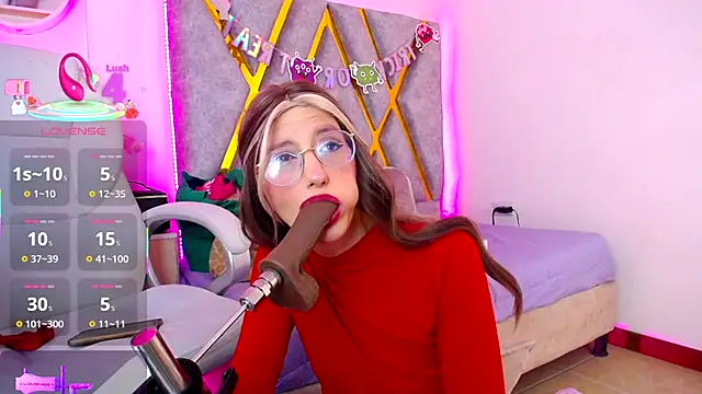 Snapshot of SussanHottye1_ chatting on December 2025 10:25:01 AM SussanHottye1 online show from December 2025 10:25:01 AM