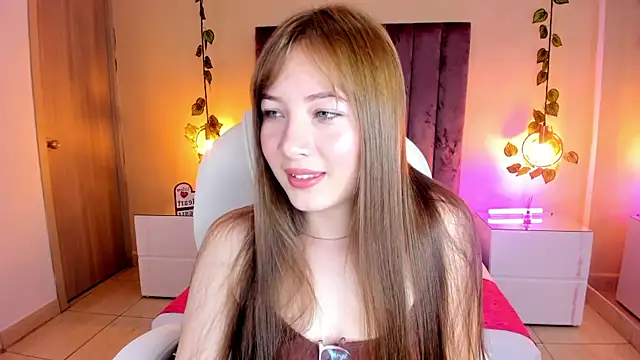 Dahlia Rousse online show from September 2025 09:03:01 PM