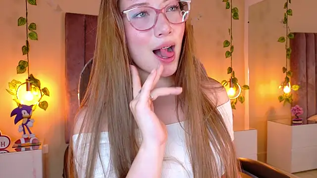 Snapshot of Dahlia_Rousse chatting on July 2026 06:46:02 AM Dahlia Rousse online show from July 2026 06:46:02 AM