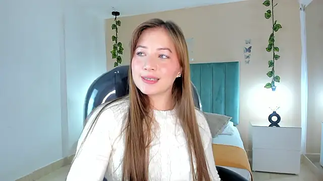 Dahlia Rousse online show from February 2026 05:51:02 AM