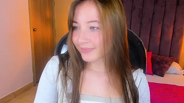 Dahlia Rousse online show from November 2025 06:06:02 AM