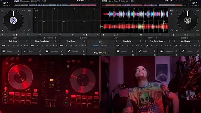 Snapshot of vittote chatting on February 2025 06:01:02 PM vittote online show from February 2025 06:01:02 PM