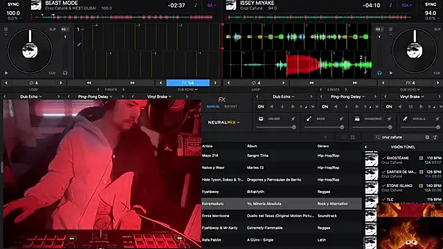 Snapshot of vittote chatting on February 2025 01:22:01 PM vittote online show from February 2025 01:22:01 PM