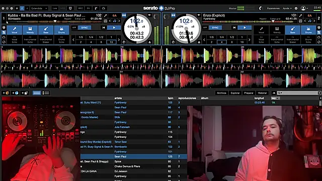 Snapshot of vittote chatting on February 2025 10:20:01 PM vittote online show from February 2025 10:20:01 PM