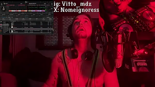 Snapshot of vittote chatting on February 2025 08:31:02 AM vittote online show from February 2025 08:31:02 AM