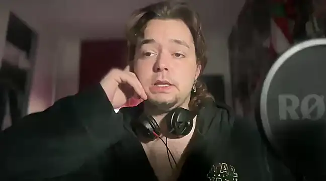 Snapshot of vittote chatting on January 2025 02:30:02 PM vittote online show from January 2025 02:30:02 PM