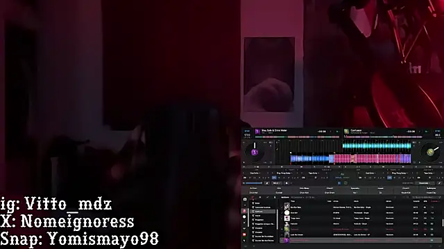 Snapshot of vittote chatting on February 2025 12:05:01 AM vittote online show from February 2025 12:05:01 AM