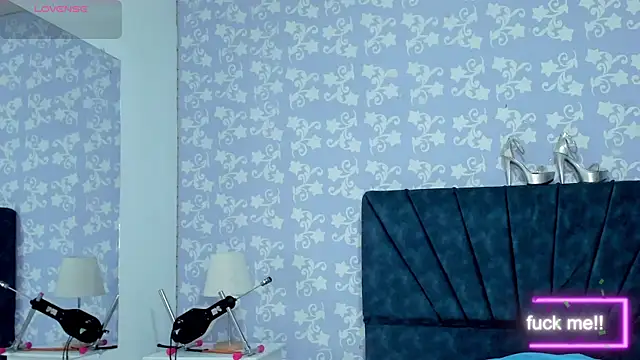 Snapshot of SalomeSimonz chatting on November 2025 07:29:02 PM SalomeSimonz online show from November 2025 07:29:02 PM