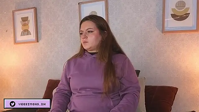 Veronica simons online show from April 2026 07:59:01 PM