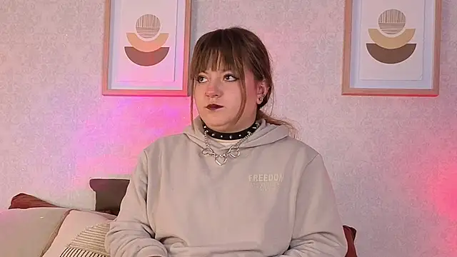 Veronica simons online show from October 2025 09:04:02 PM