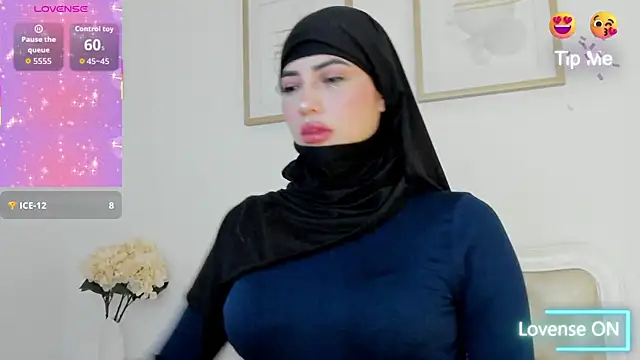 taylorsmiiith  online show from February 2026 03:20:02 PM