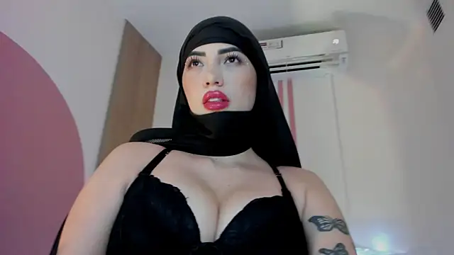 taylorsmiiith  online show from January 2026 08:36:02 PM