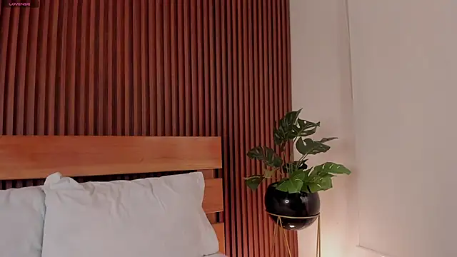 alliss ginger  online show from March 2026 08:09:01 PM