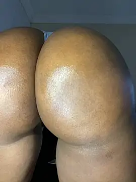 Barbie Teddy online show from February 2026 04:43:01 AM