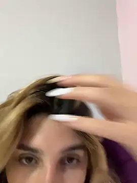 Queensara  online show from February 2025 01:20:01 AM