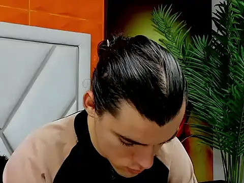 maxi styles online show from February 2026 12:35:01 PM