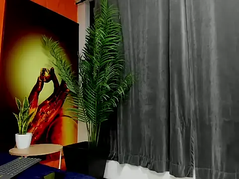 maxi styles online show from February 2026 11:56:01 AM