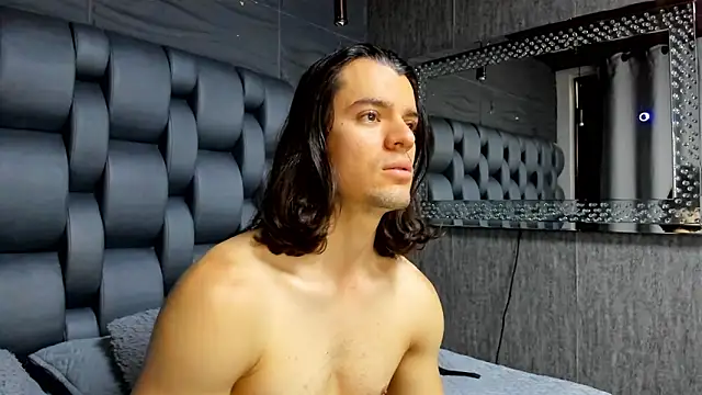 maxi styles online show from March 2026 11:40:02 AM