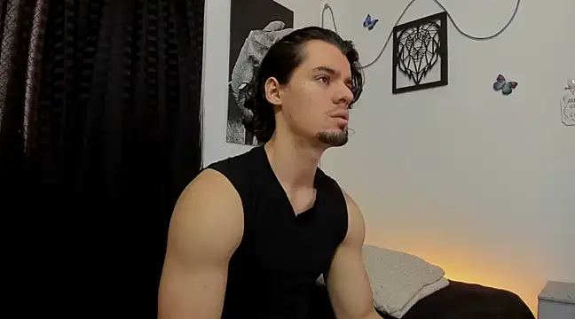 maxi styles online show from February 2025 06:16:01 PM