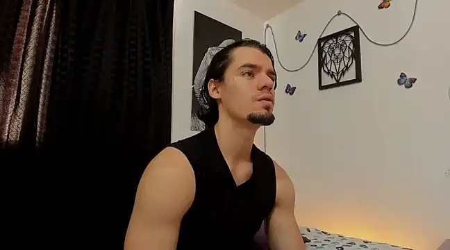 maxi styles online show from February 2025 08:10:01 PM