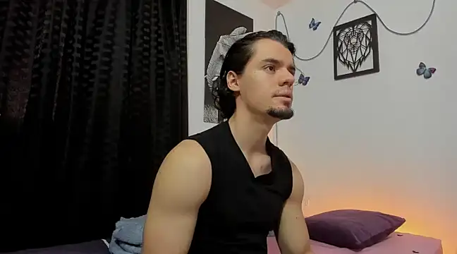 maxi styles online show from February 2025 08:38:02 PM