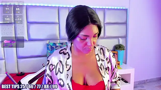 LovelyNickii online show from February 2026 12:57:02 PM