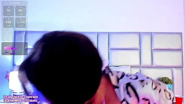 LovelyNickii online show from October 2025 12:40:02 PM