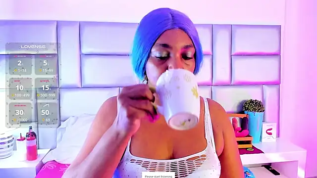 LovelyNickii online show from September 2025 12:38:02 PM