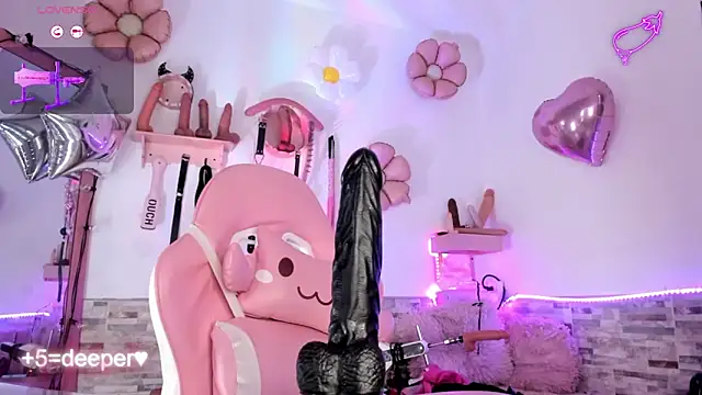 amyswallow7 online show from December 2025 11:59:02 AM