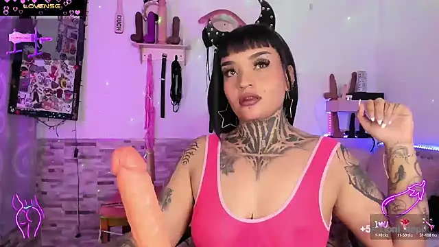 amyswallow7 online show from March 2026 12:49:02 AM