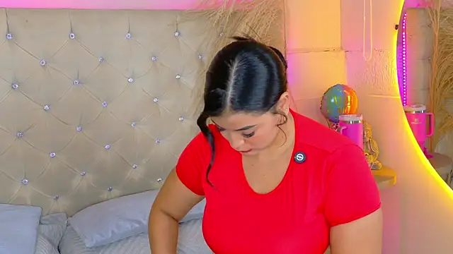 AlynAllen online show from April 2026 07:00:01 PM