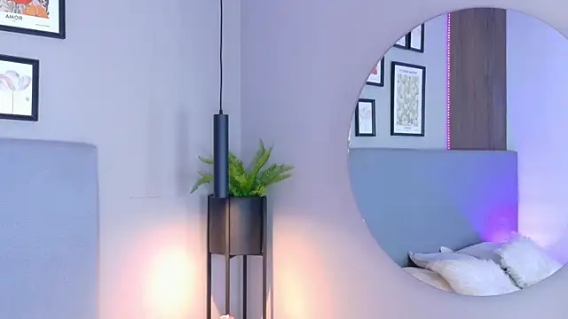 AlynAllen online show from November 2025 07:25:01 PM