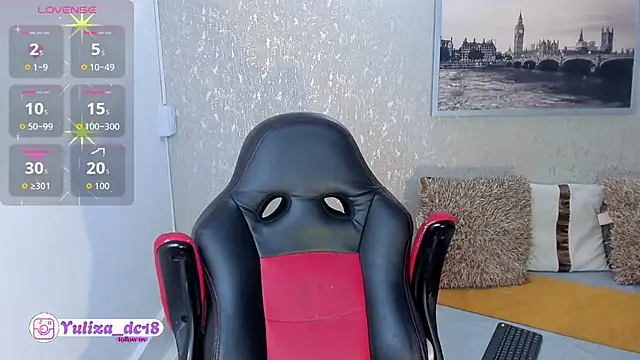 Luxury Woman online show from January 2026 03:32:01 AM